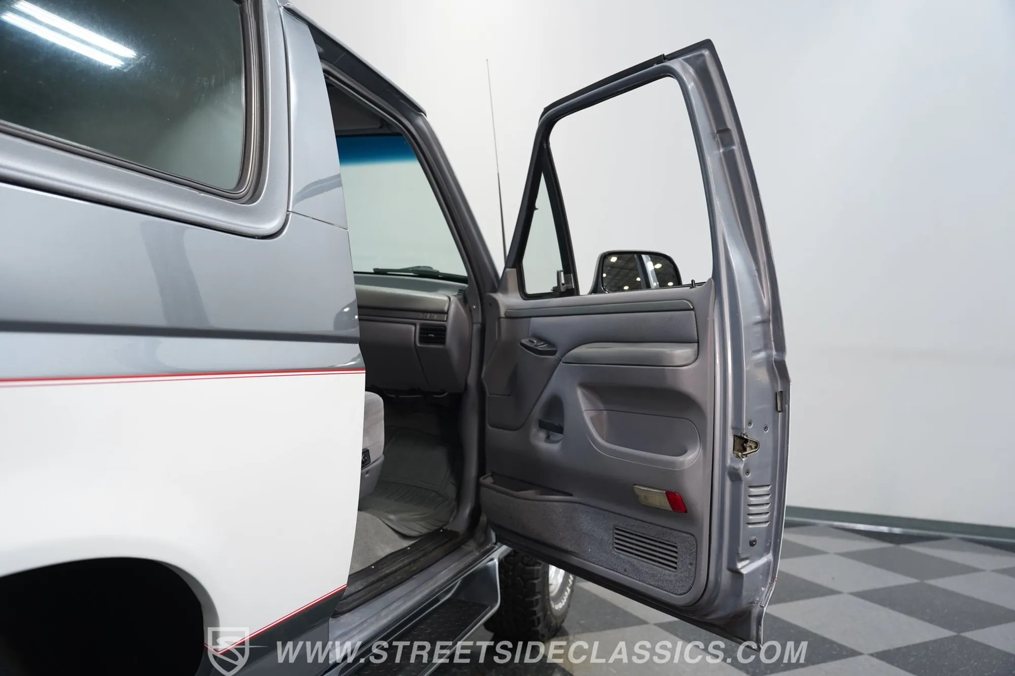 1995 Ford Bronco XLT 4×4