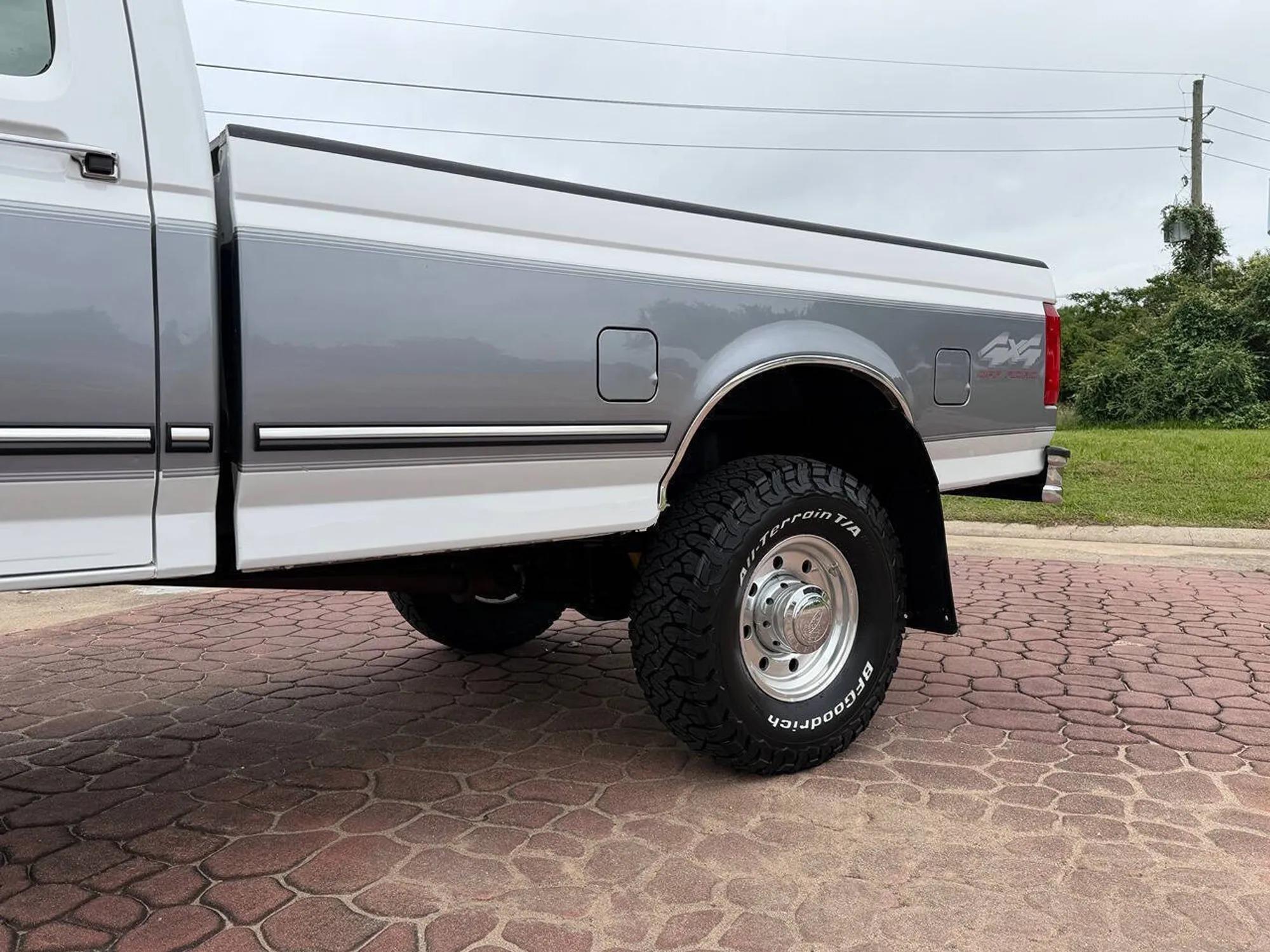 1997 Ford F-350 XLT