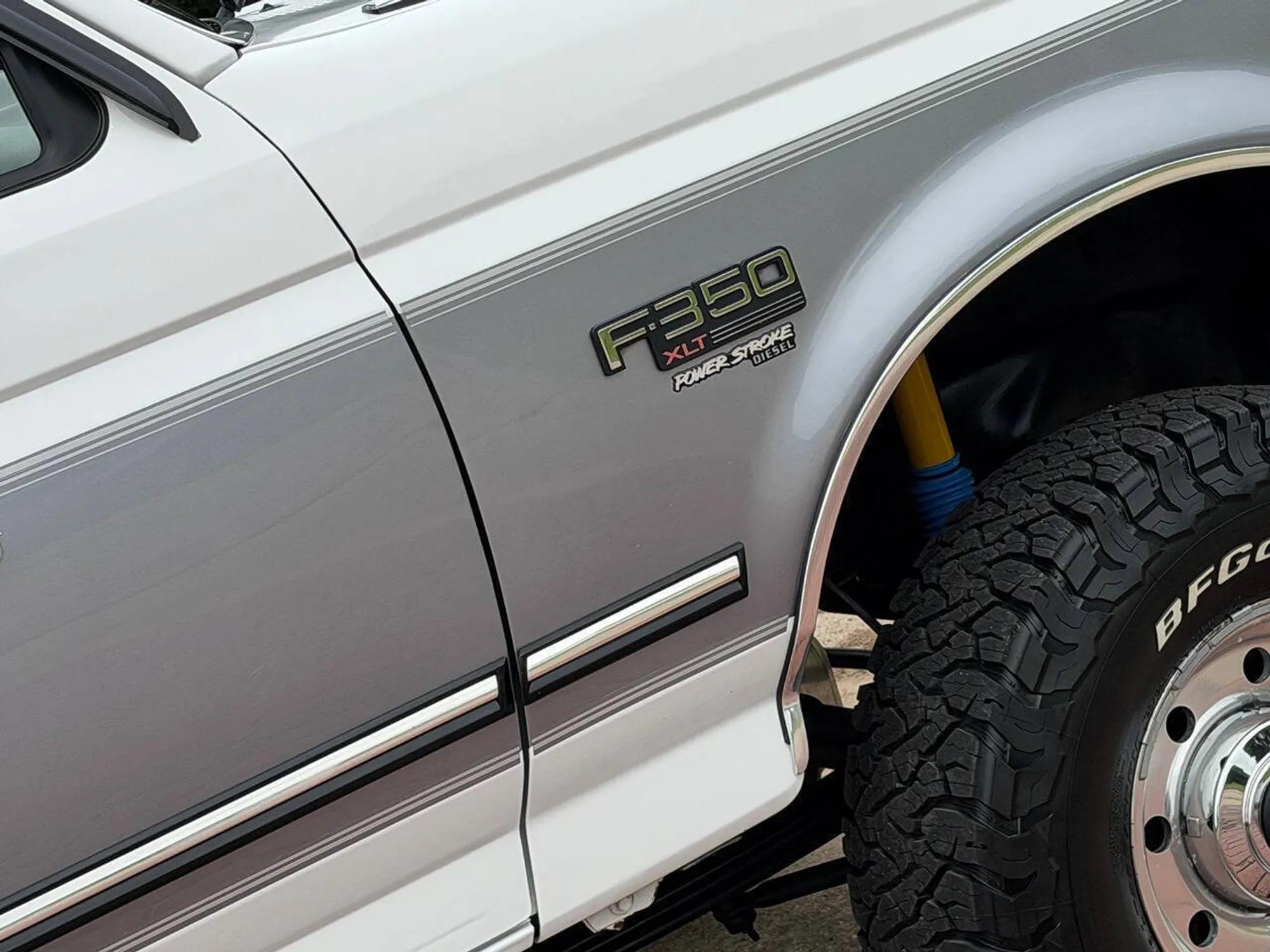 1997 Ford F-350 XLT