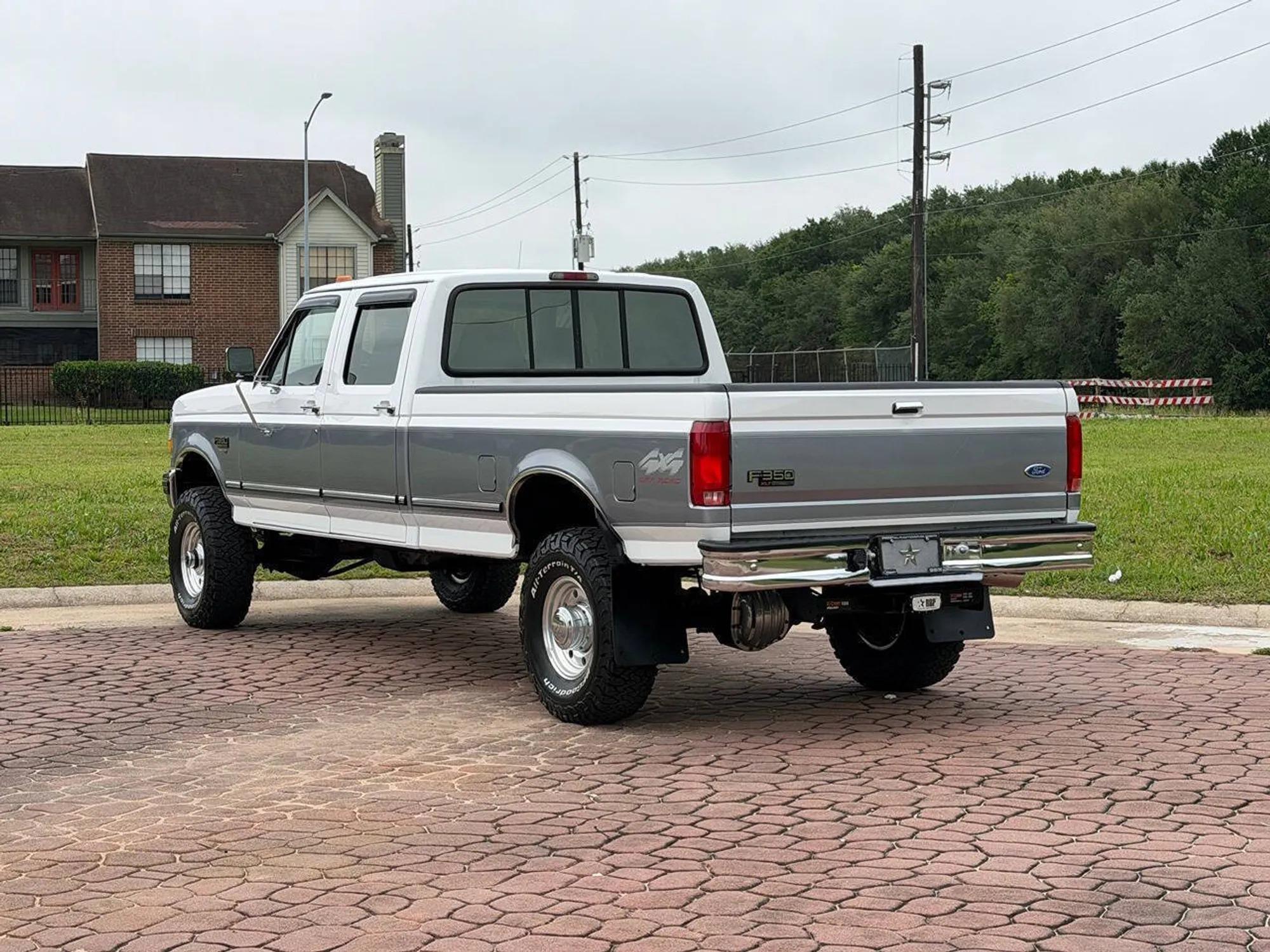 1997 Ford F-350 XLT - 4