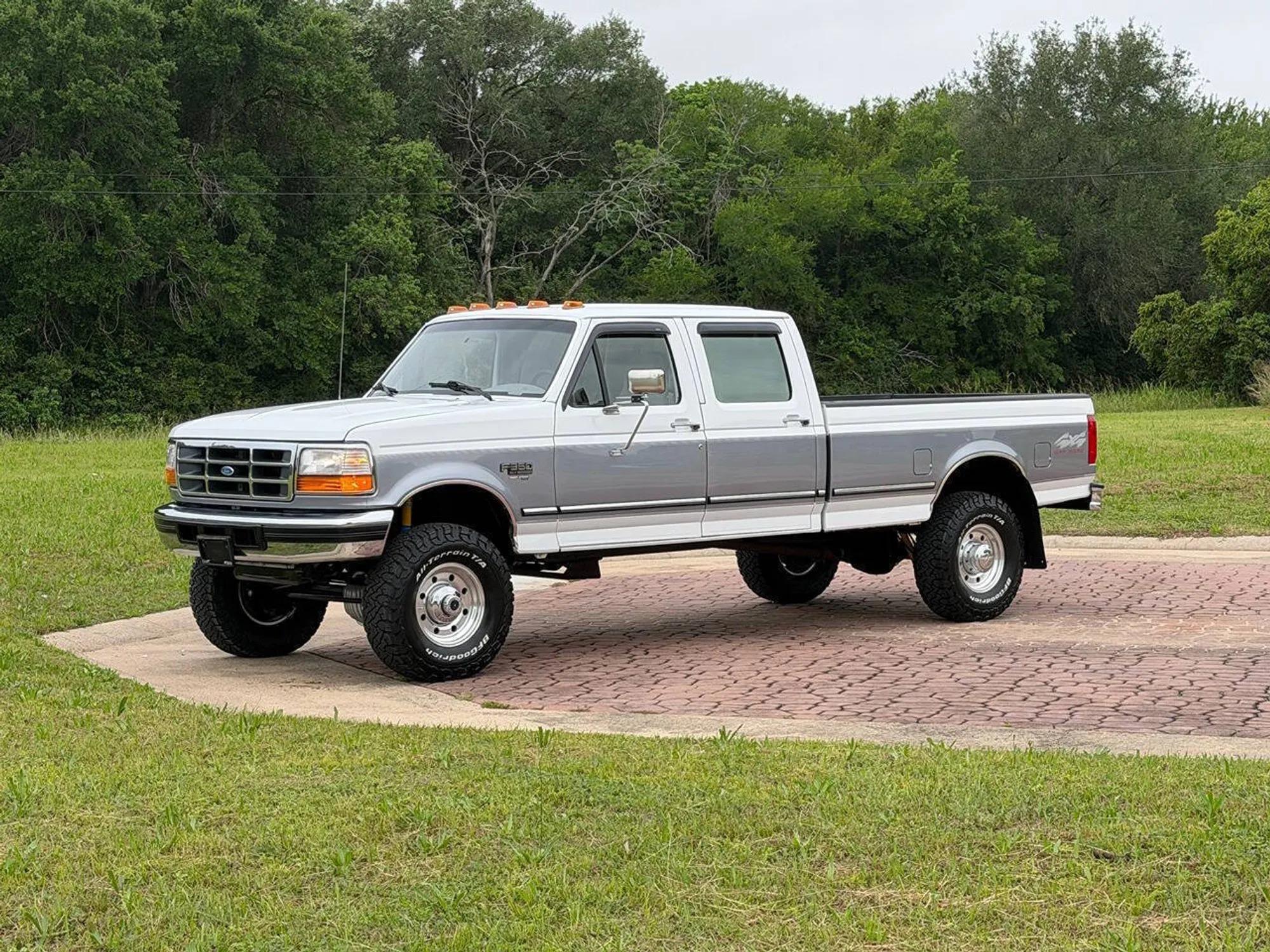 1997 Ford F-350 XLT