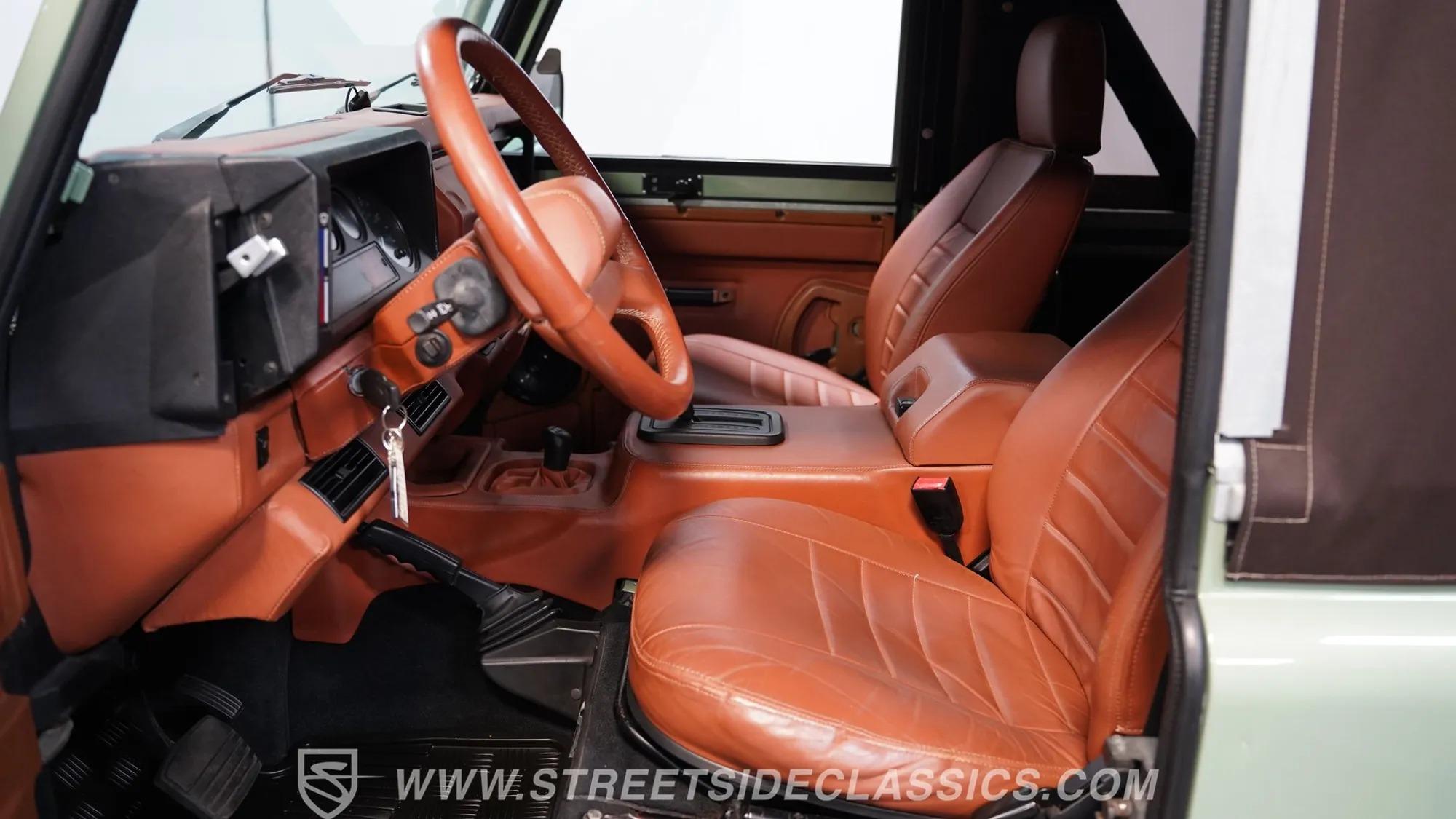 1997 Land Rover Defender 90 NAS