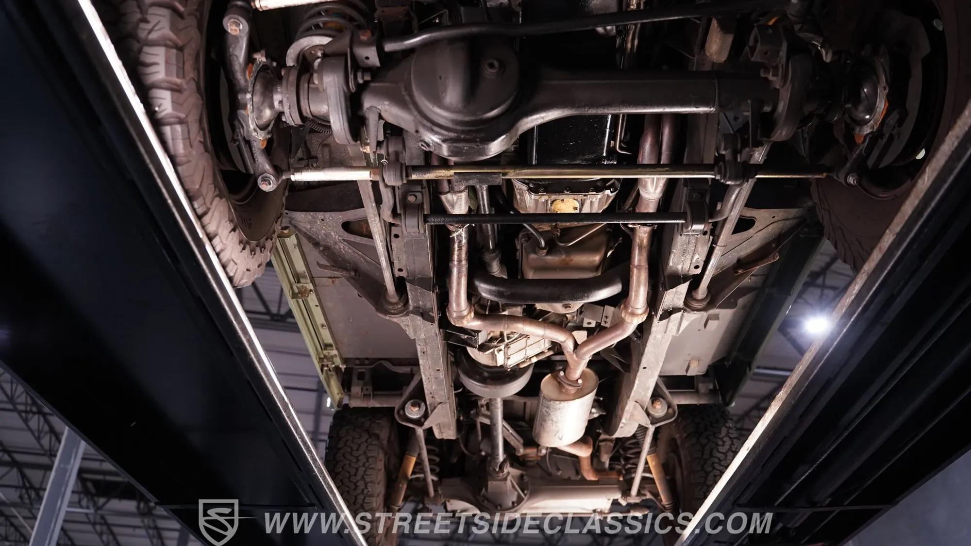 1997 Land Rover Defender 90 NAS