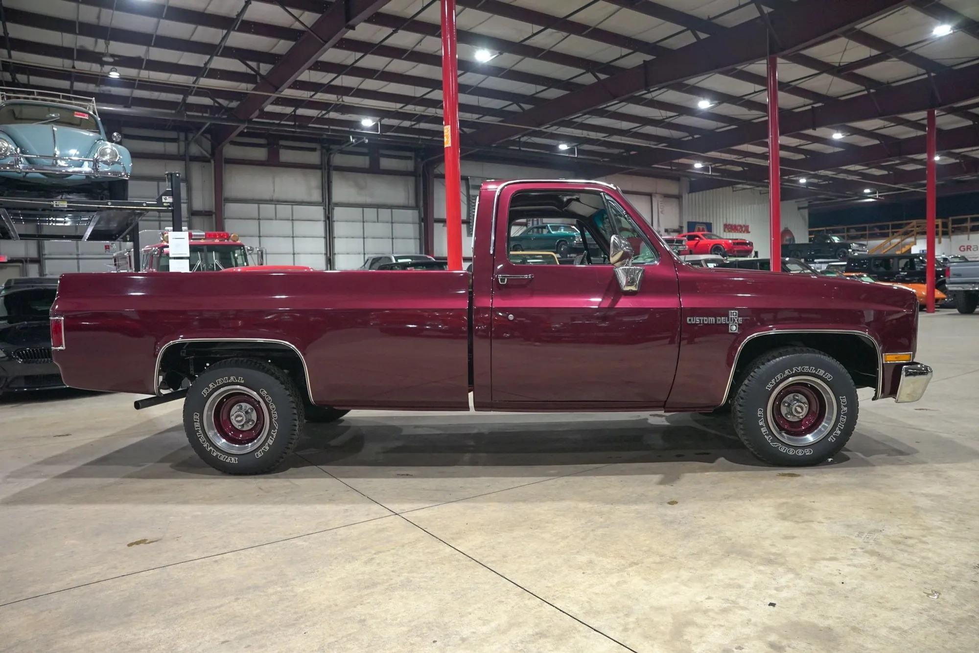 1985 Chevrolet C10 Custom Deluxe