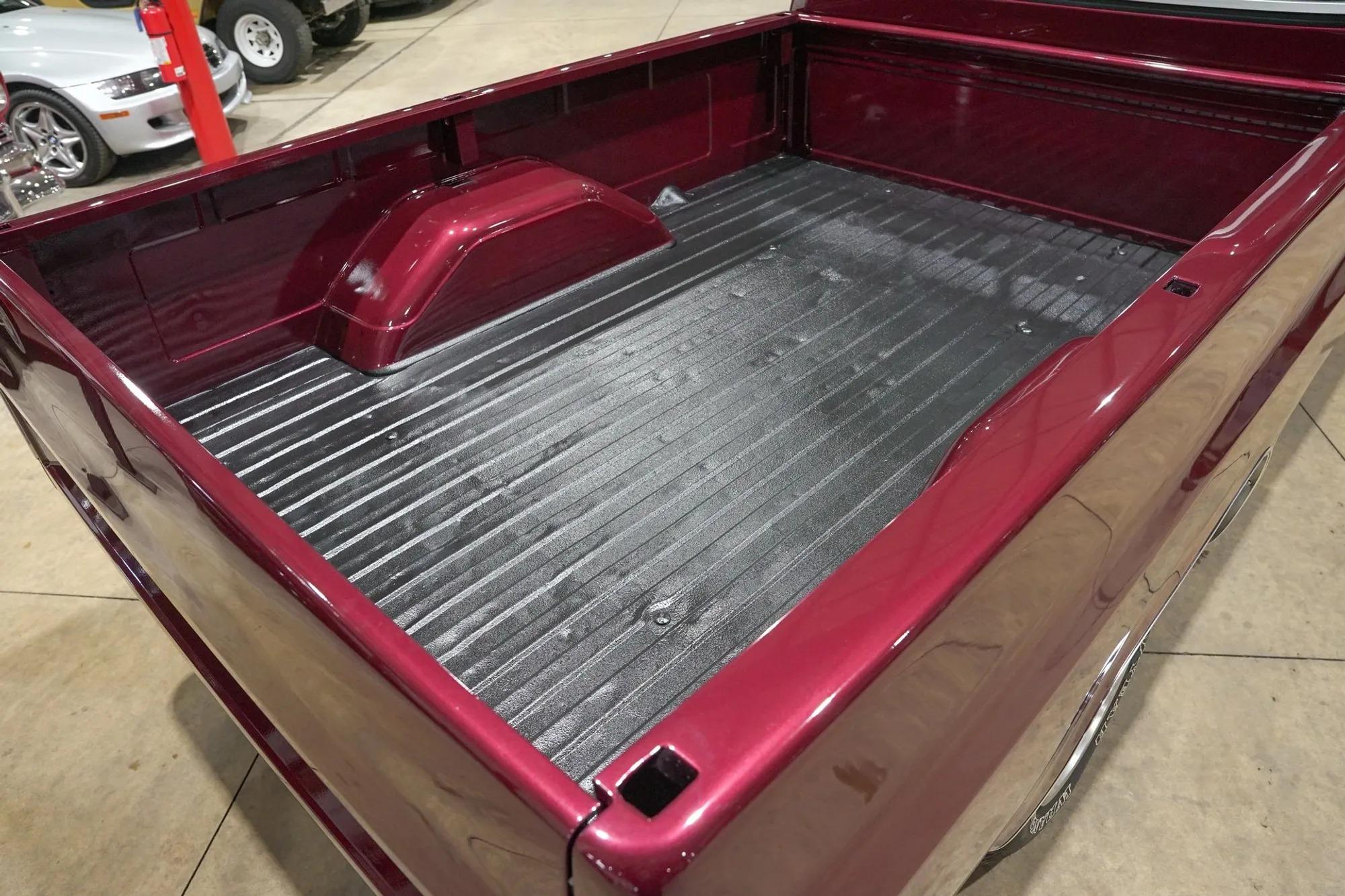 1985 Chevrolet C10 Custom Deluxe