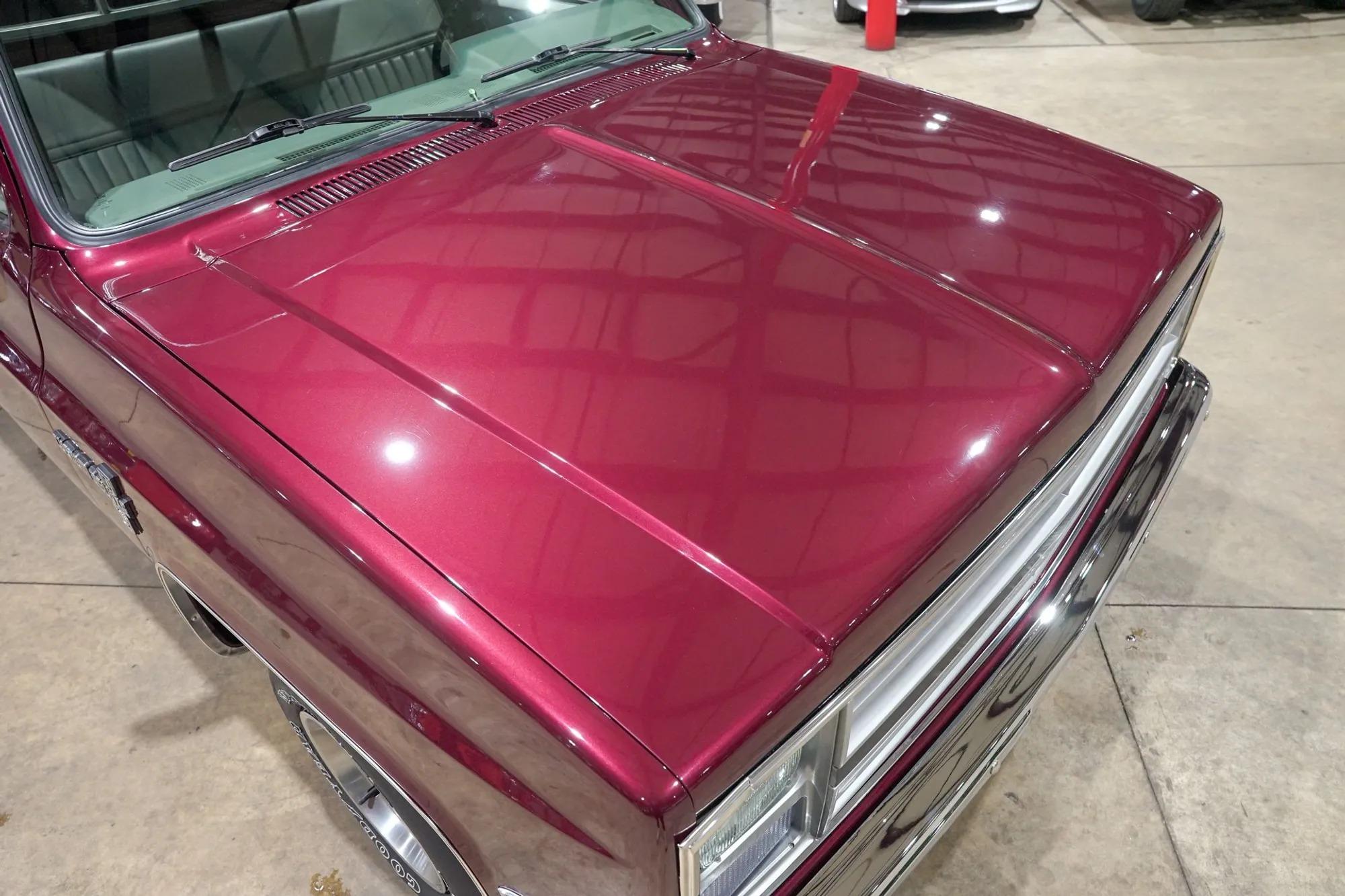 1985 Chevrolet C10 Custom Deluxe