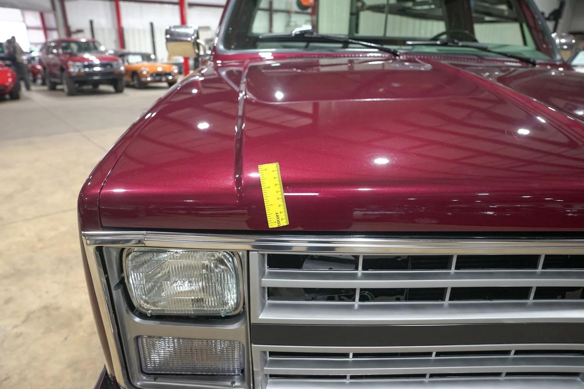 1985 Chevrolet C10 Custom Deluxe