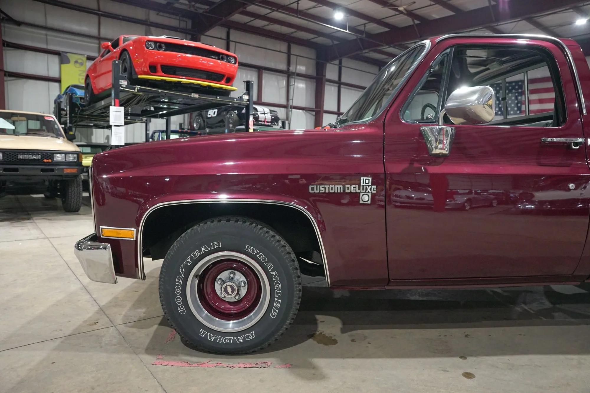 1985 Chevrolet C10 Custom Deluxe - 3