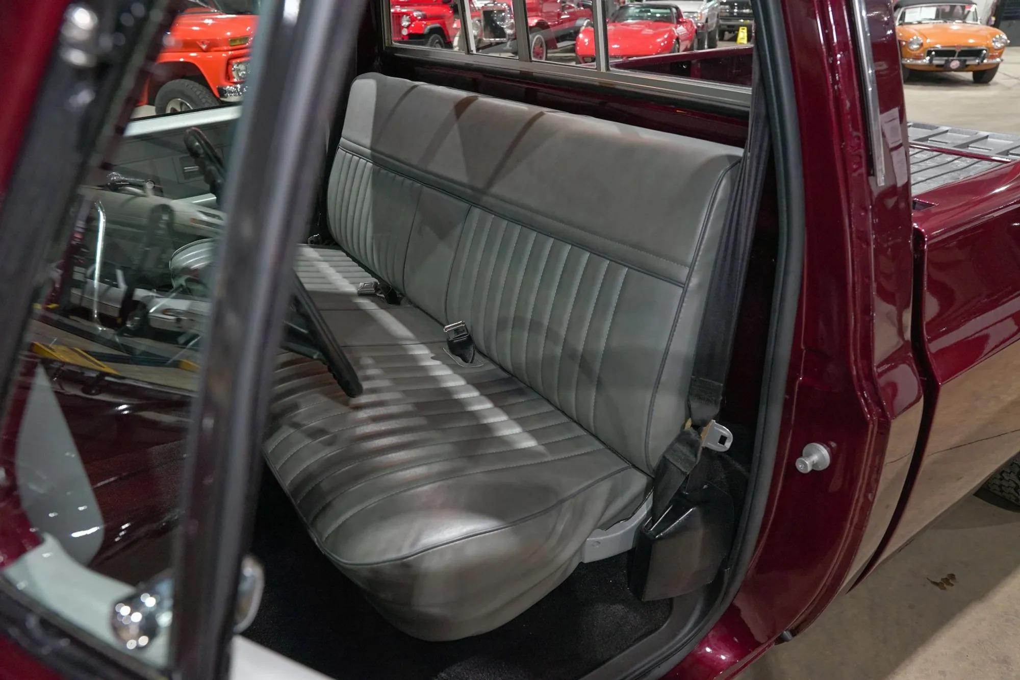 1985 Chevrolet C10 Custom Deluxe