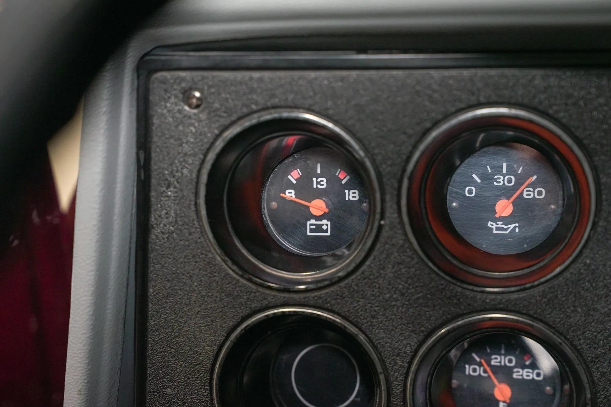 1985 Chevrolet C10 Custom Deluxe