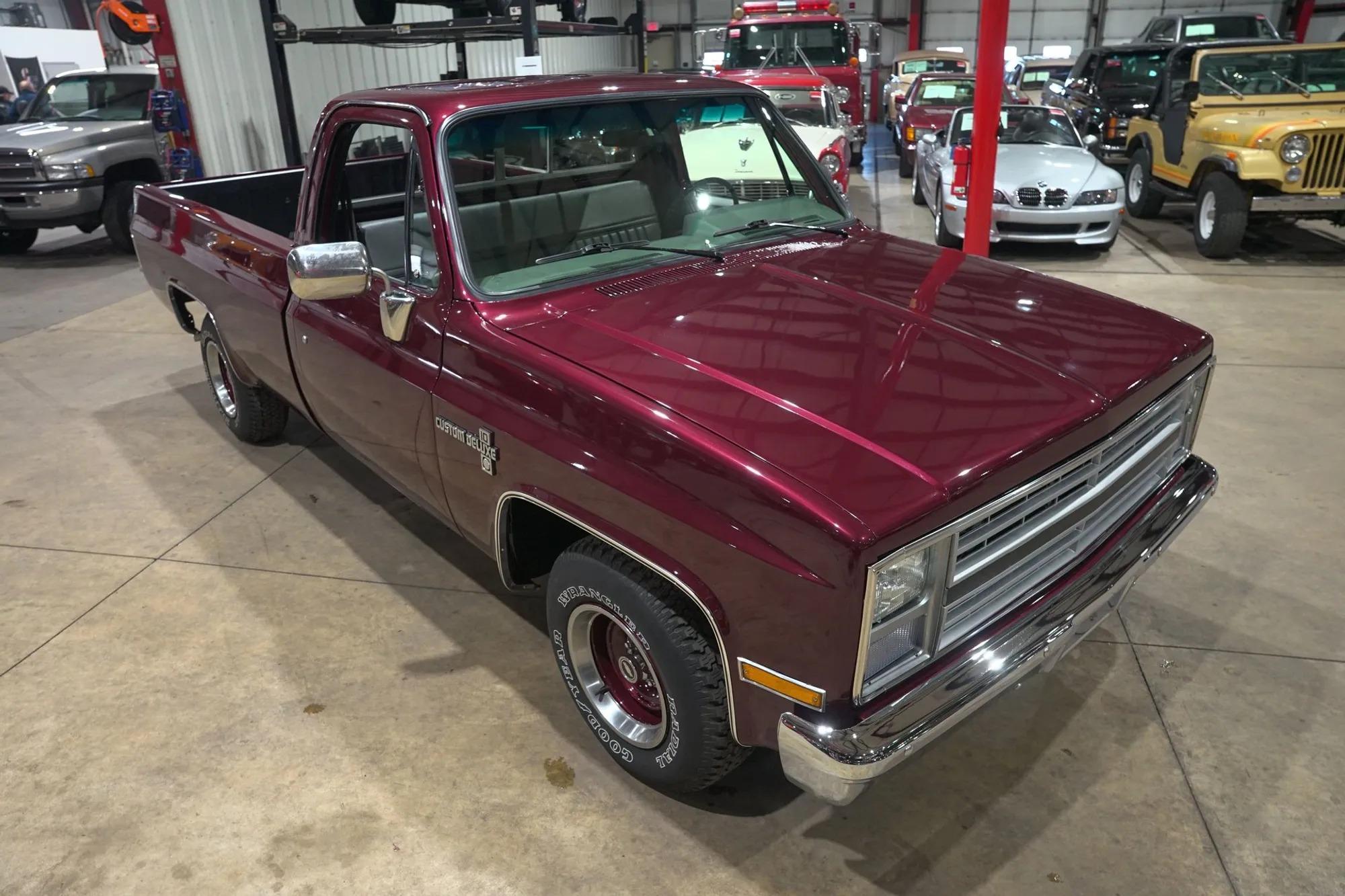 1985 Chevrolet C10 Custom Deluxe