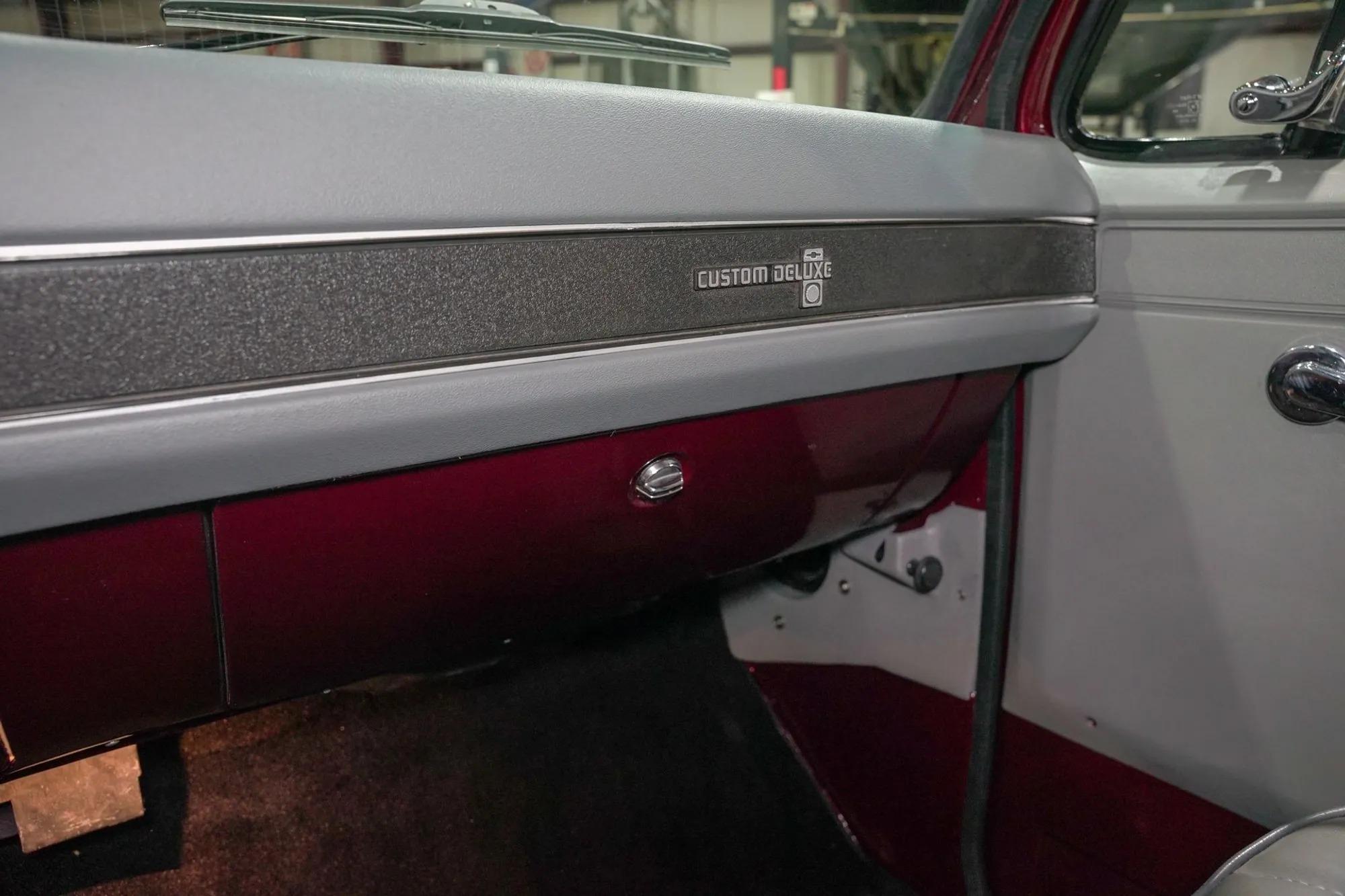 1985 Chevrolet C10 Custom Deluxe