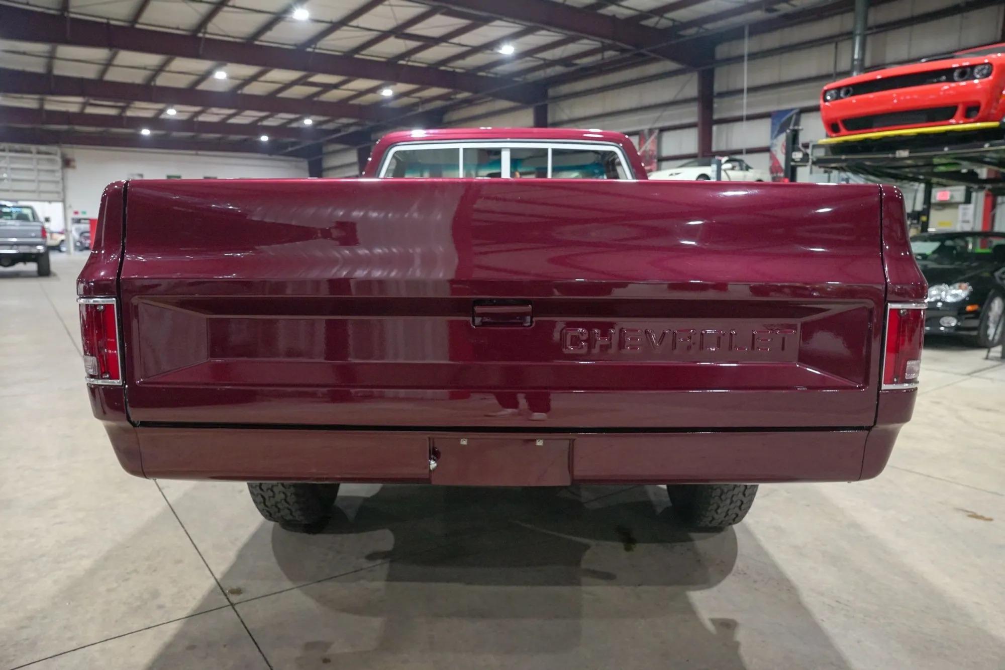 1985 Chevrolet C10 Custom Deluxe