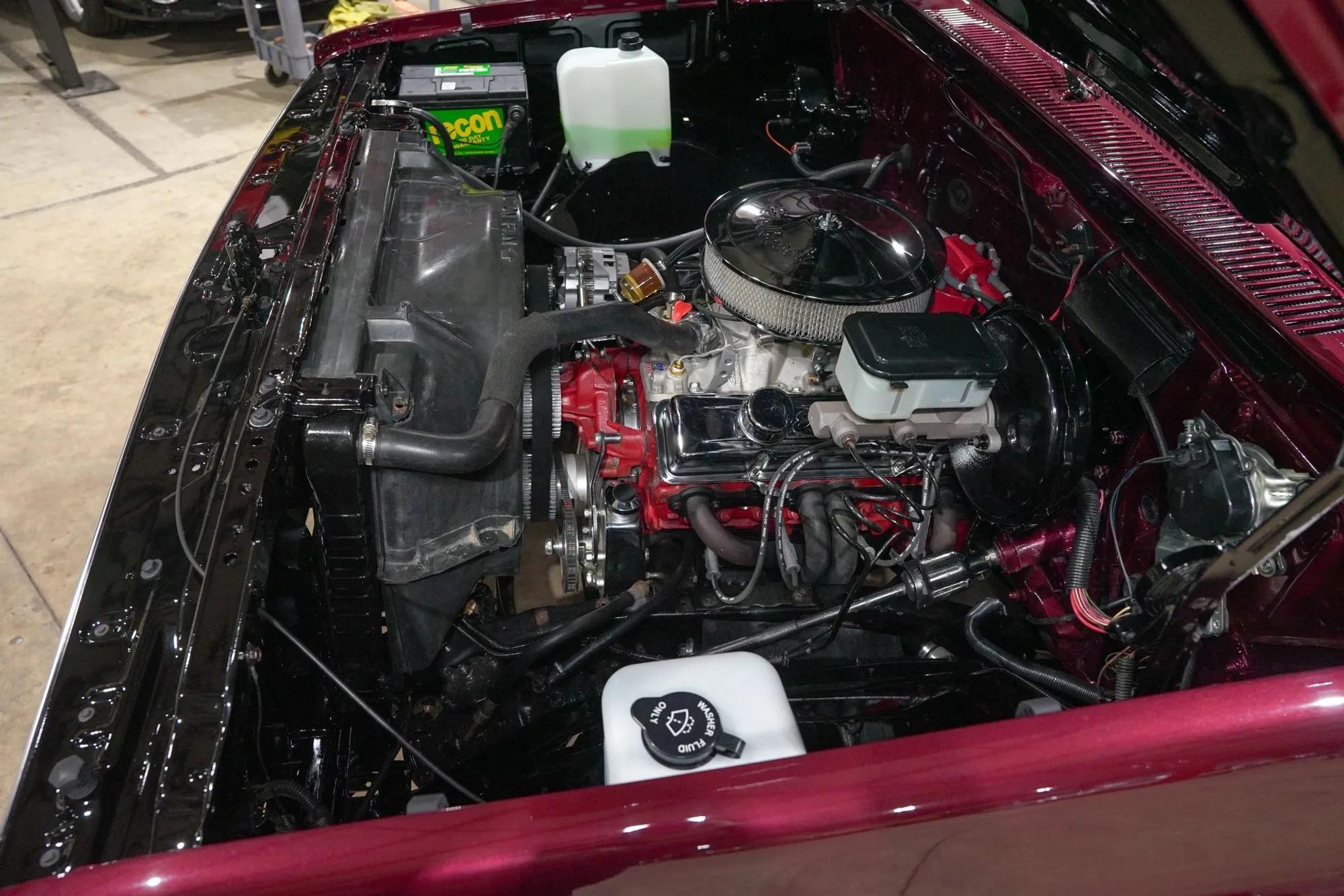 1985 Chevrolet C10 Custom Deluxe