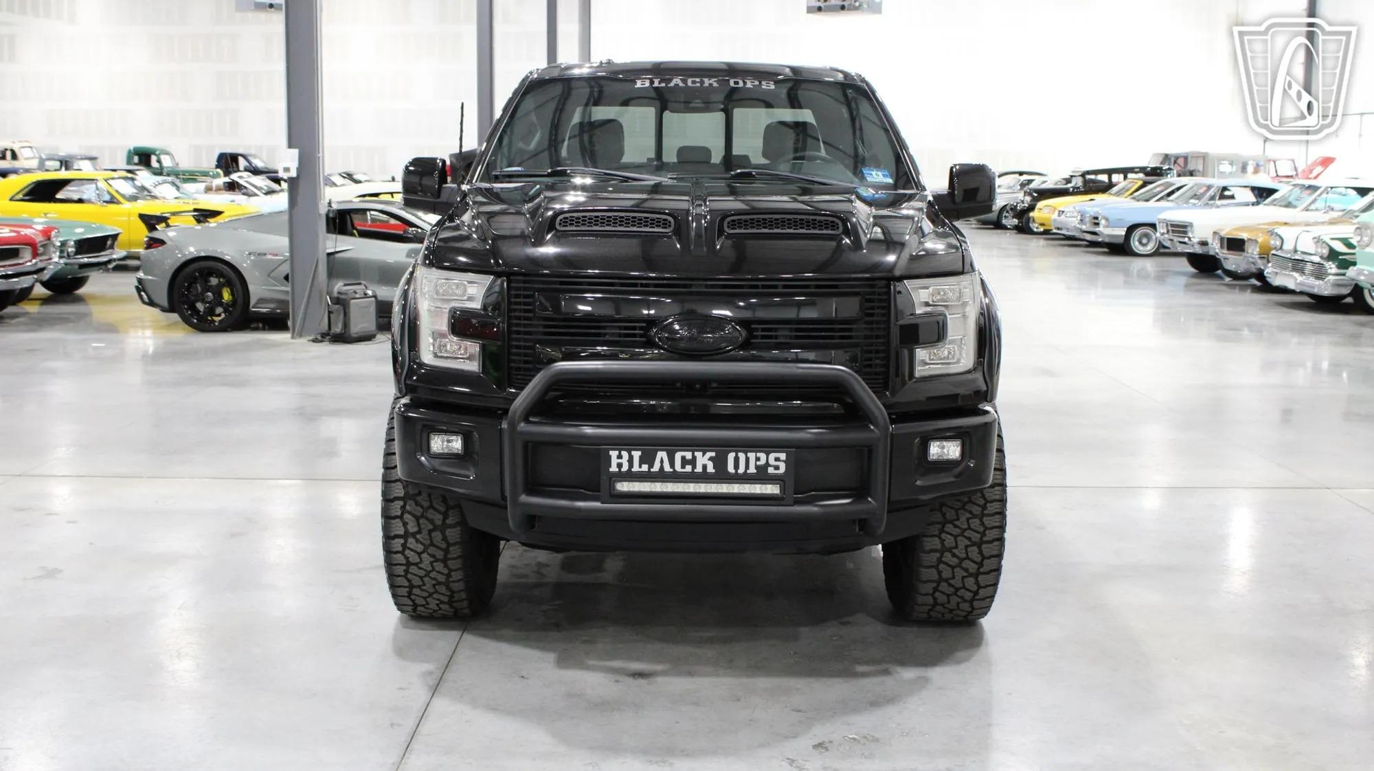 2015 Ford F-150 Black-Ops