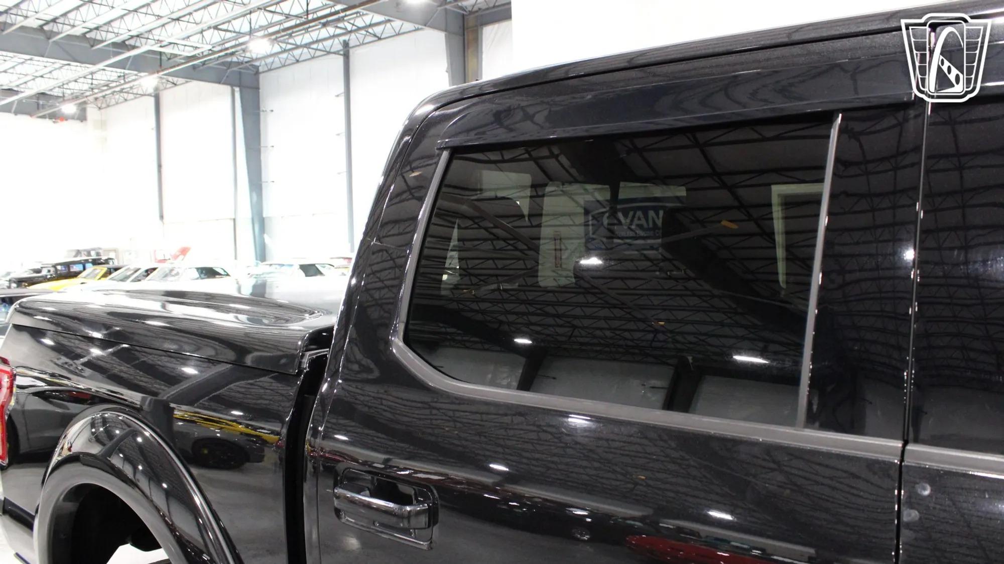 2015 Ford F-150 Black-Ops