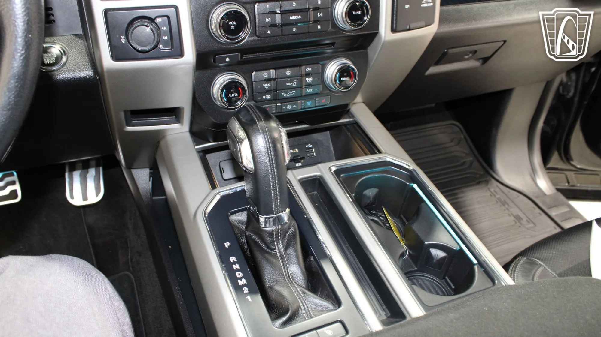 2015 Ford F-150 Black-Ops