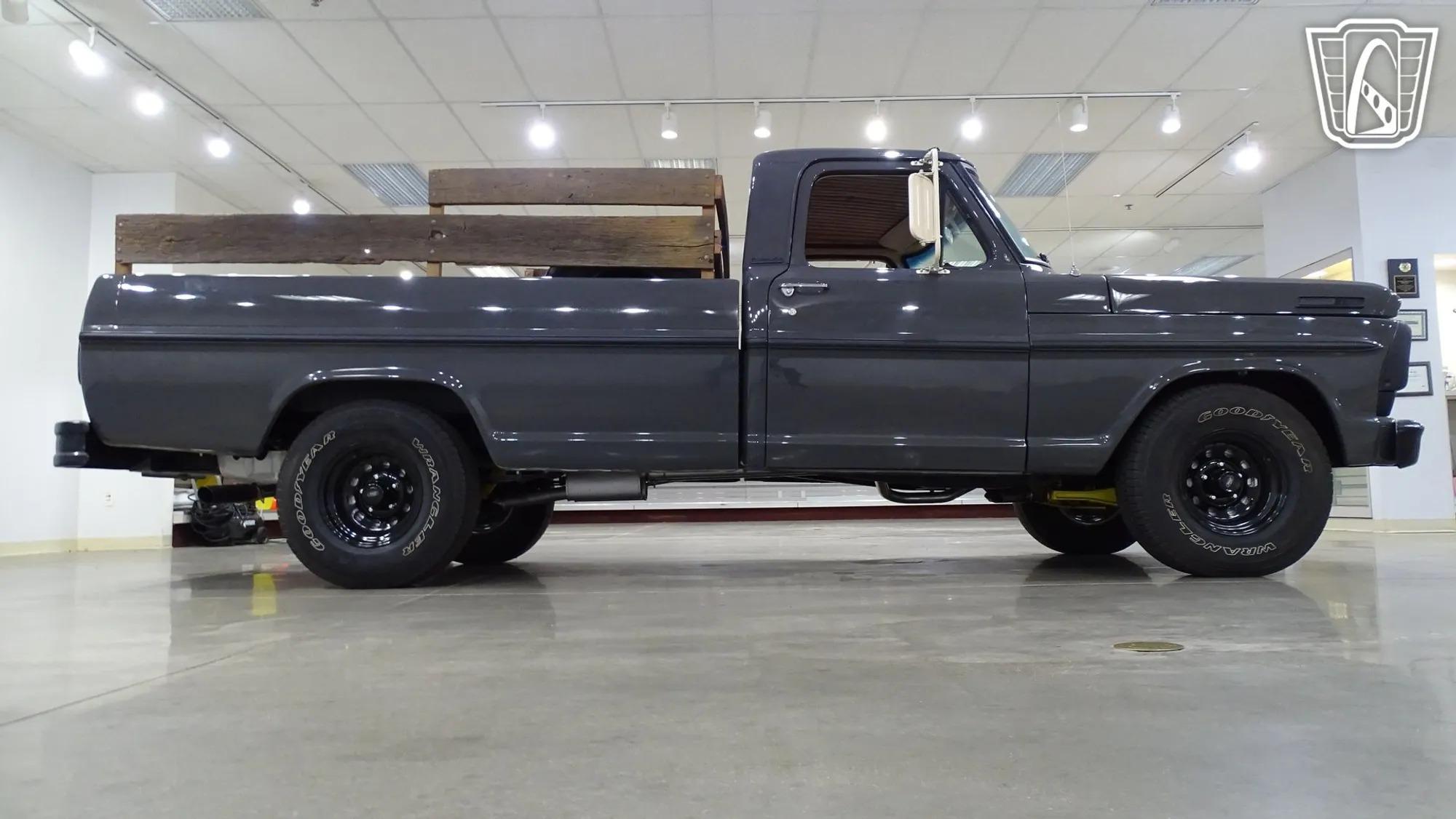1967 Ford F100