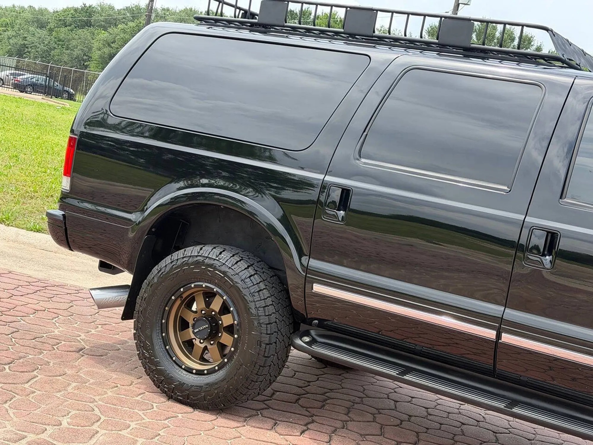 2005 Ford Excursion Limited