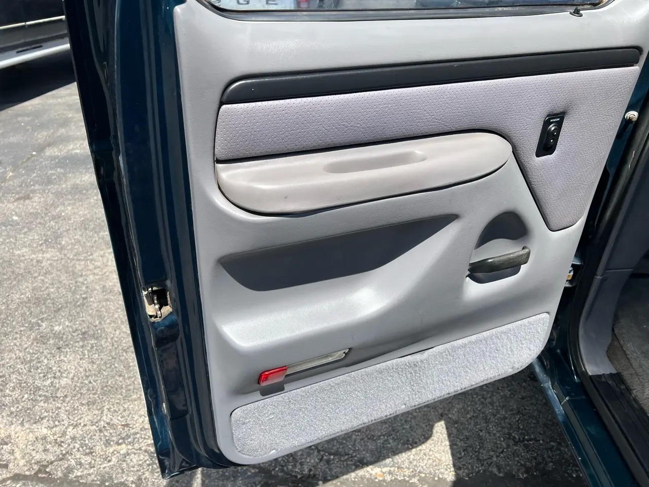 1997 Ford F-350 XLT 4×4