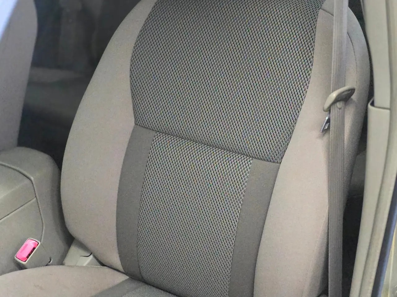 2000 Toyota RAV4 L