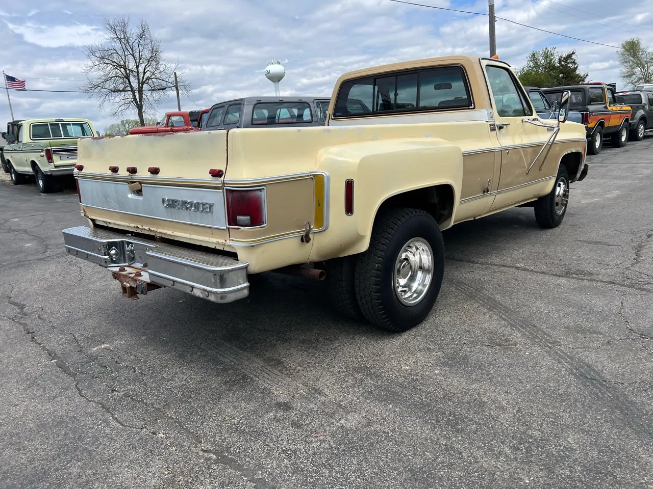 1977 Chevrolet C20 Silverado Camper Special