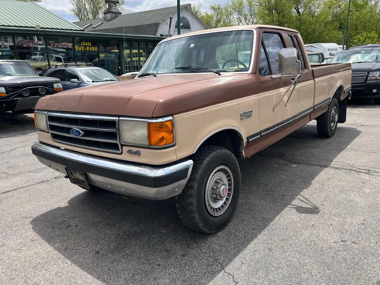  Ford F-100
