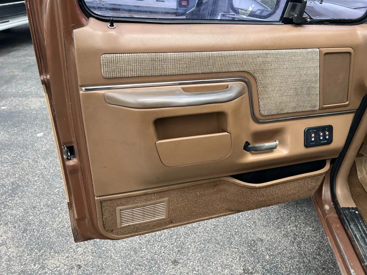 1990 Ford F-250 XLT 4×4