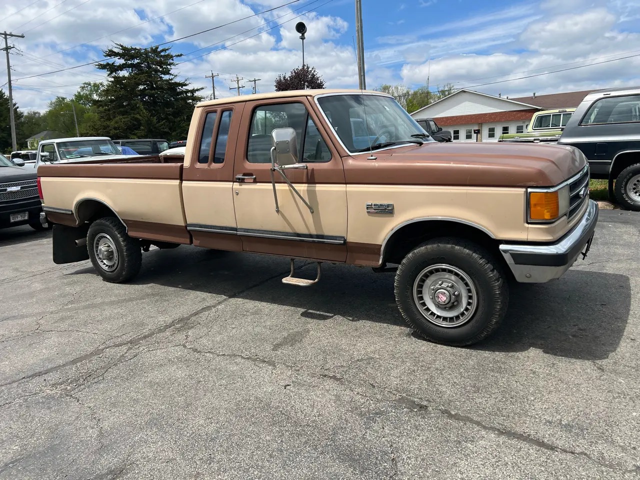 1990 Ford F-250 XLT 4×4 - 3