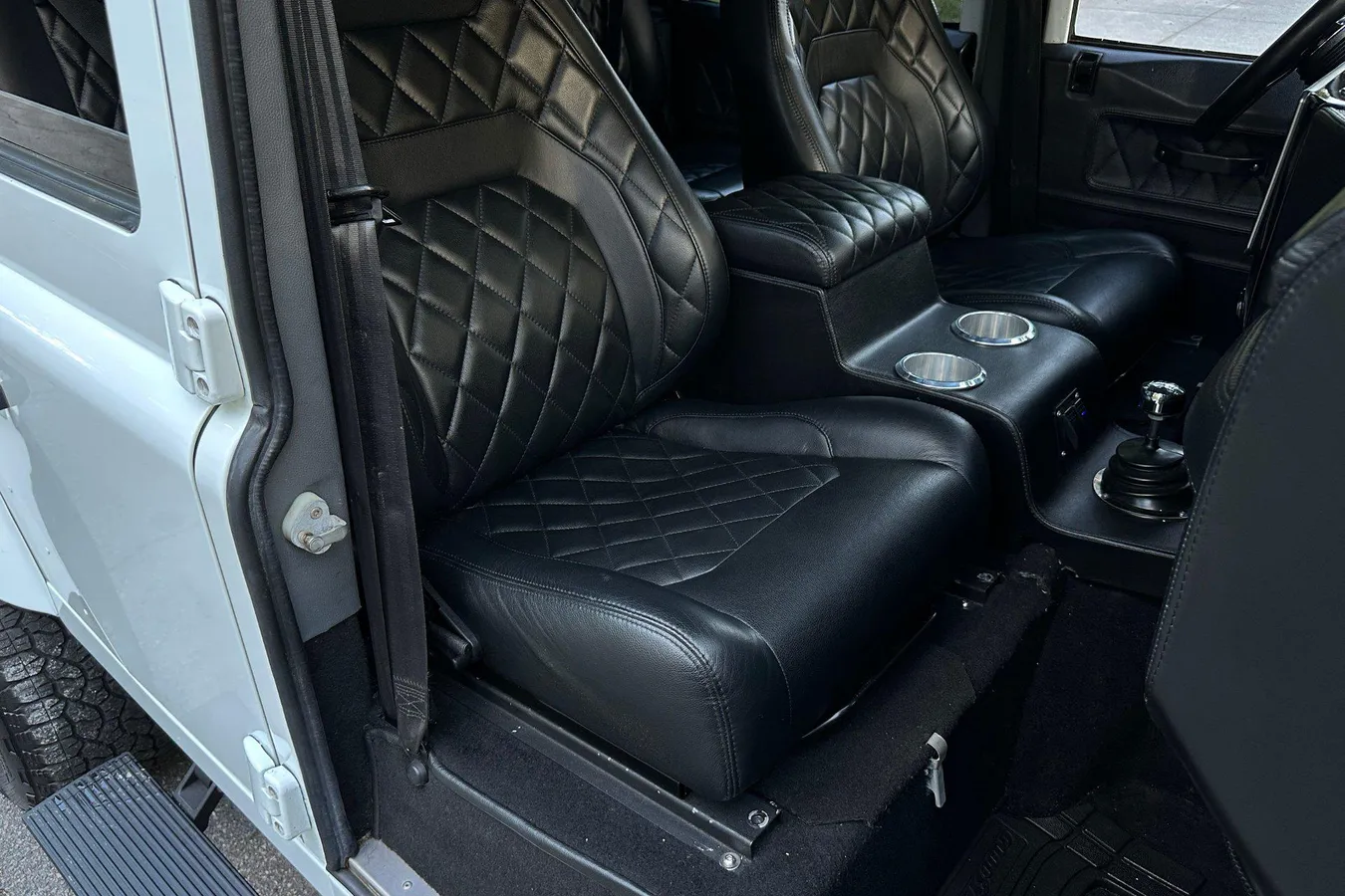 Custom 1985 Land Rover Defender 110