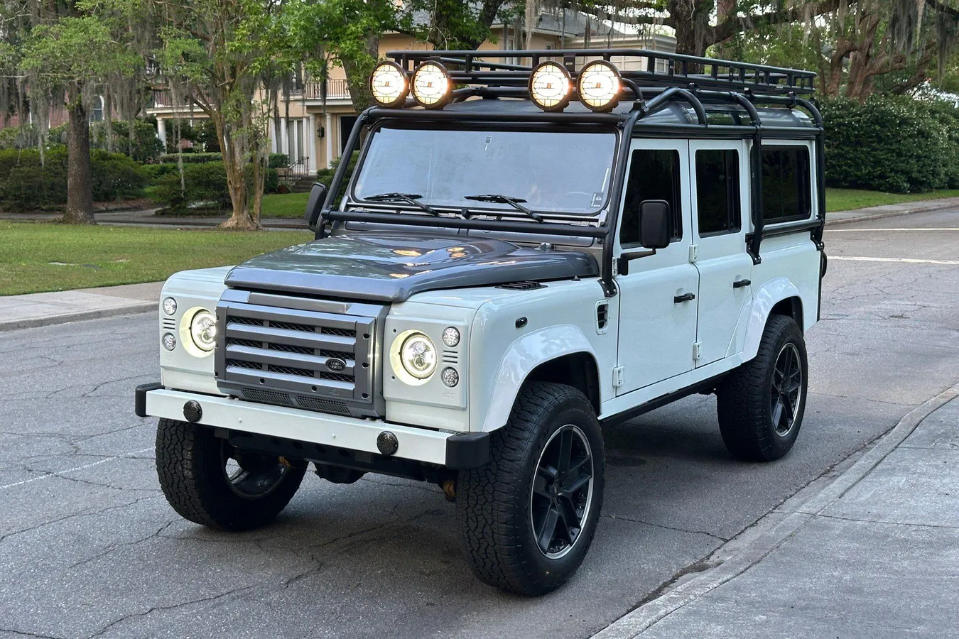 Custom 1985 Land Rover Defender 110