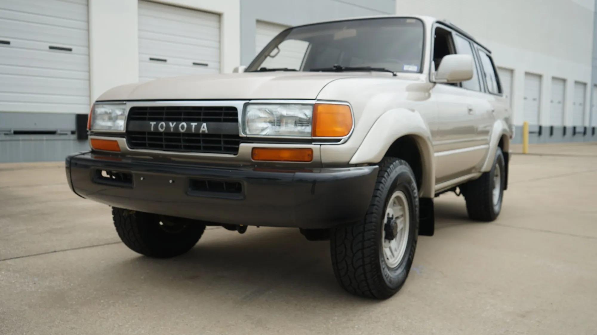 1992 Toyota Land Cruiser FJ80 - 2