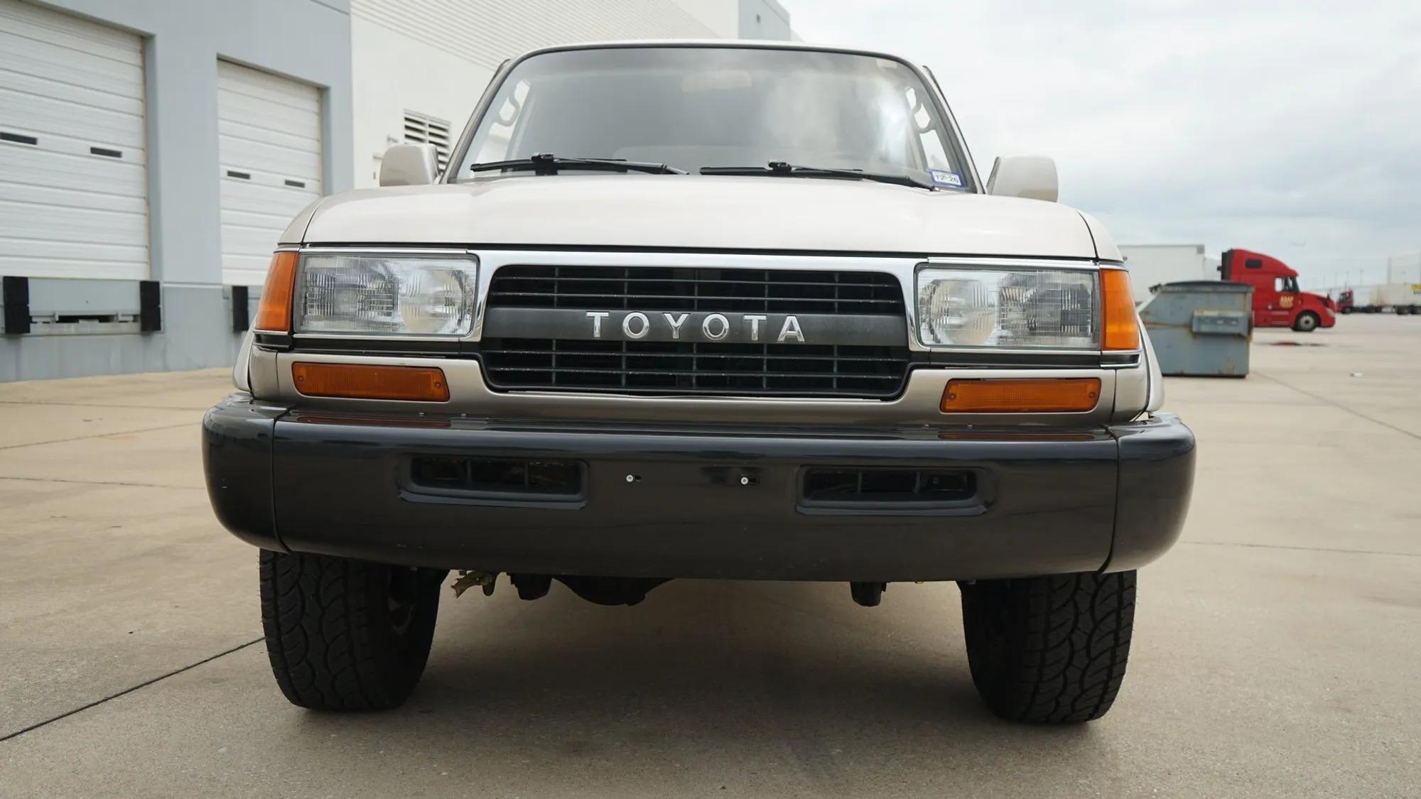 1992 Toyota Land Cruiser FJ80