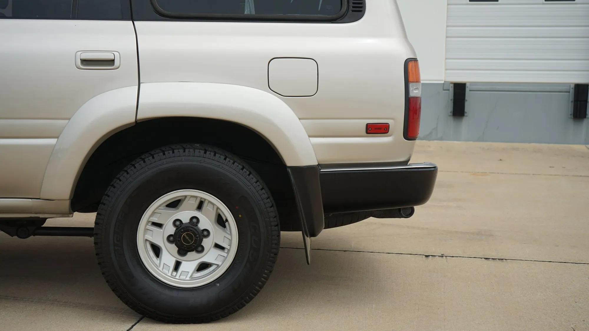 1992 Toyota Land Cruiser FJ80