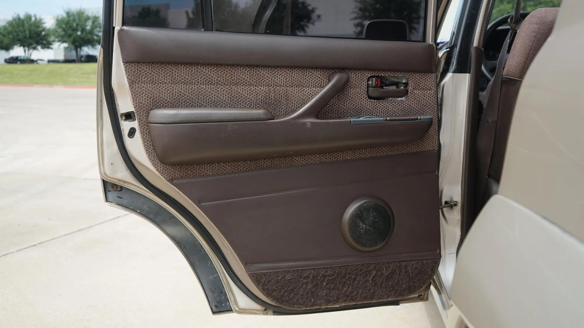 1992 Toyota Land Cruiser FJ80
