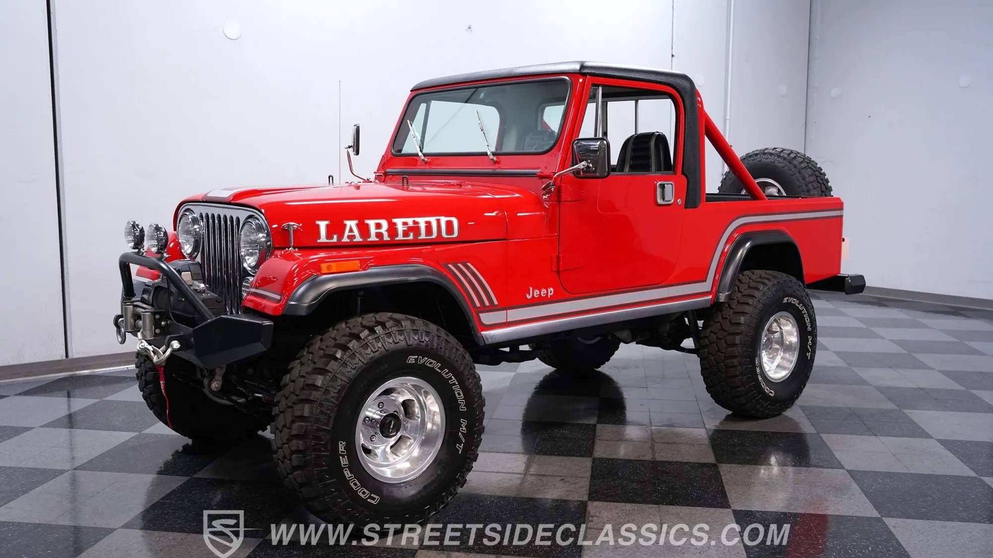 1985 Jeep CJ8 Scrambler Laredo - 4
