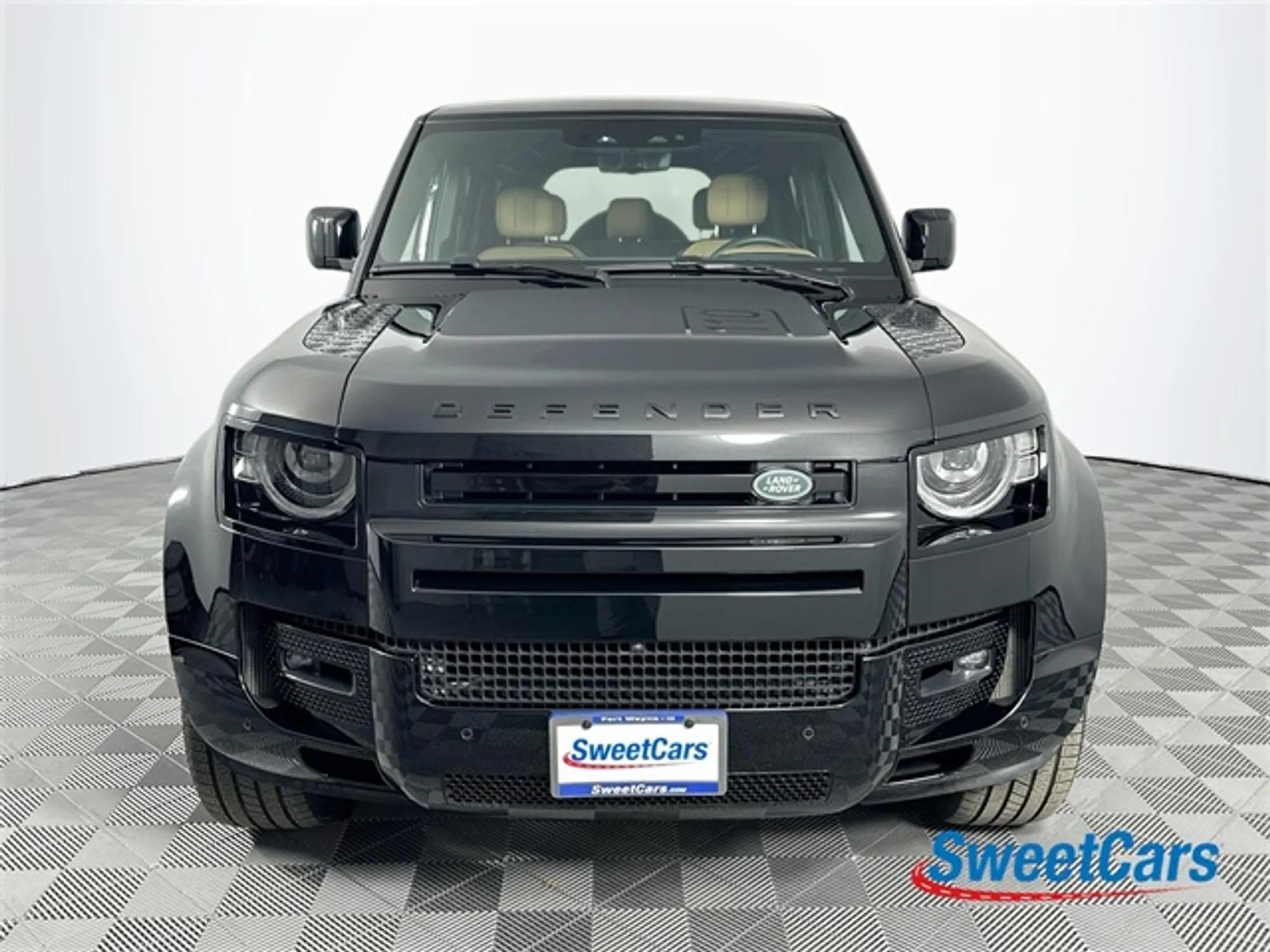 2025 Land Rover Defender 110 V8 - 2