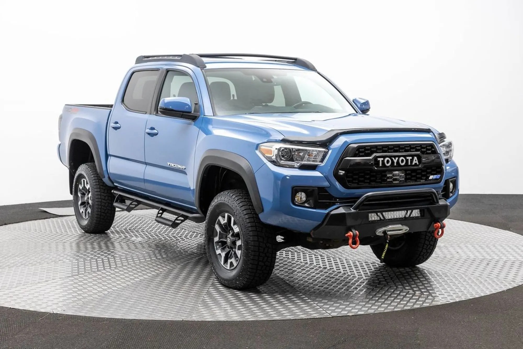 2019 Toyota Tacoma TRD Off Road - 3