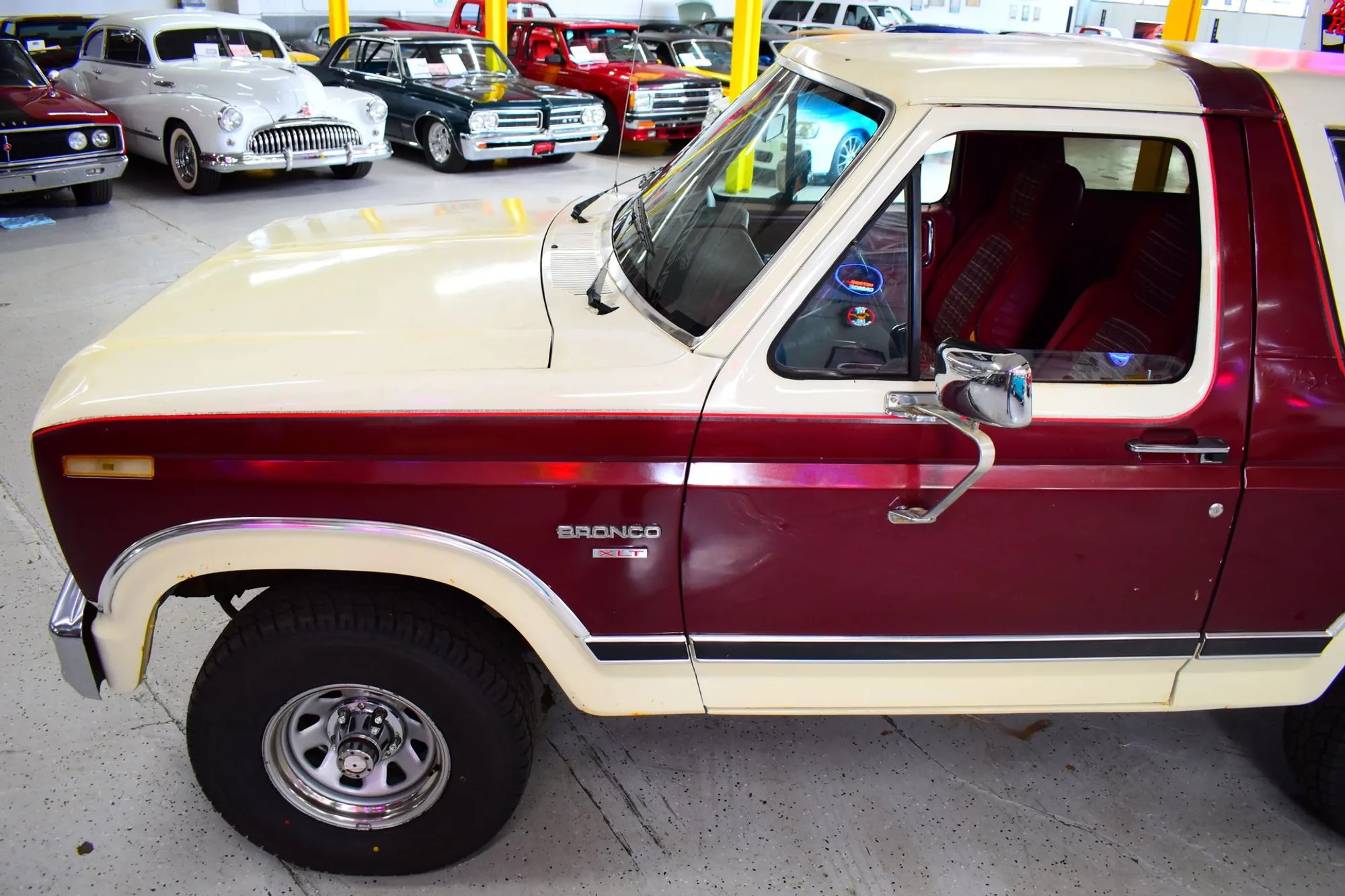 1983 Ford Bronco XLT