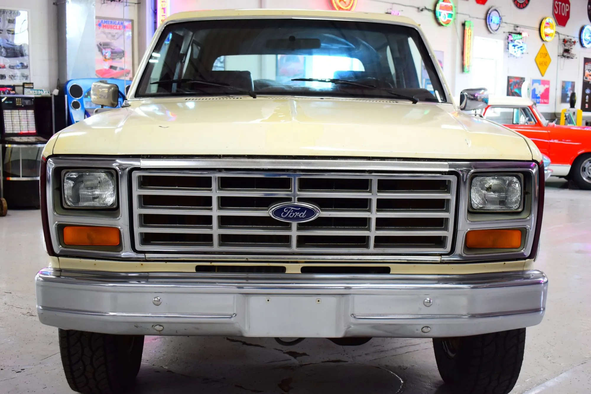 1983 Ford Bronco XLT
