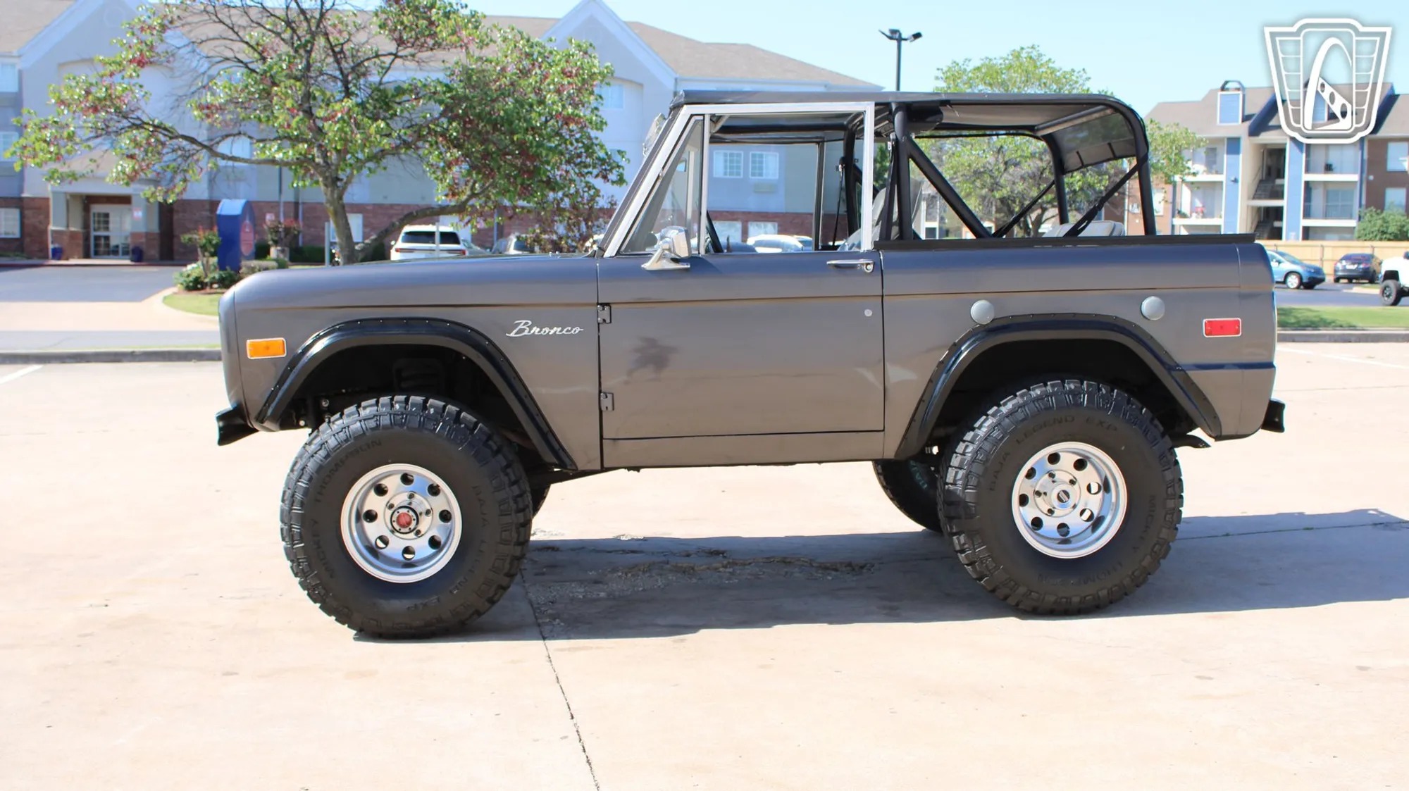 1974 Ford Bronco - 2