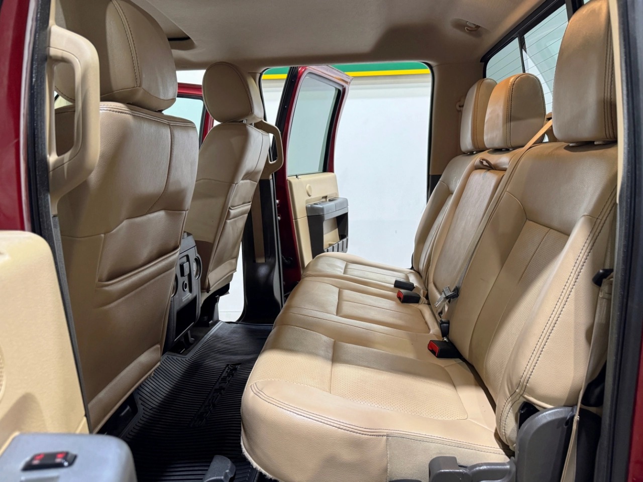 2014 Ford F-450 Super Duty Lariat