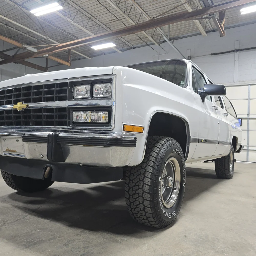 1991 Chevrolet Suburban 1500 - 3