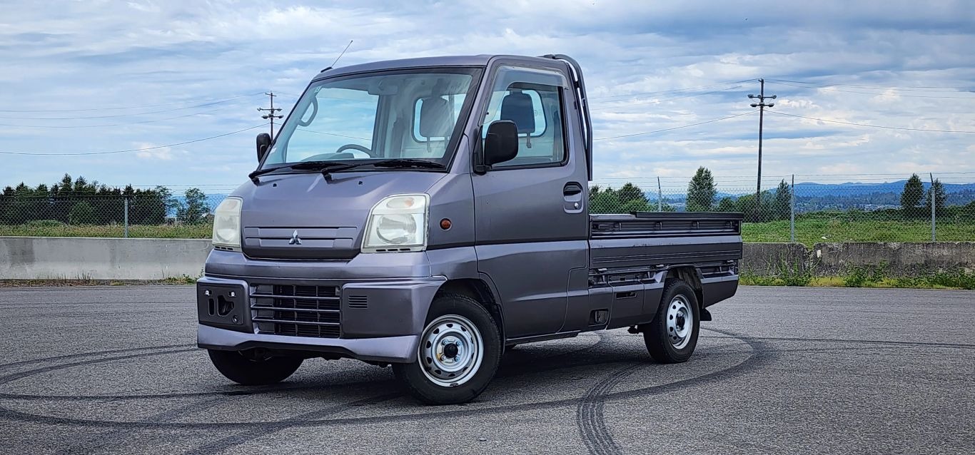 2000 Mitsubishi Minicab