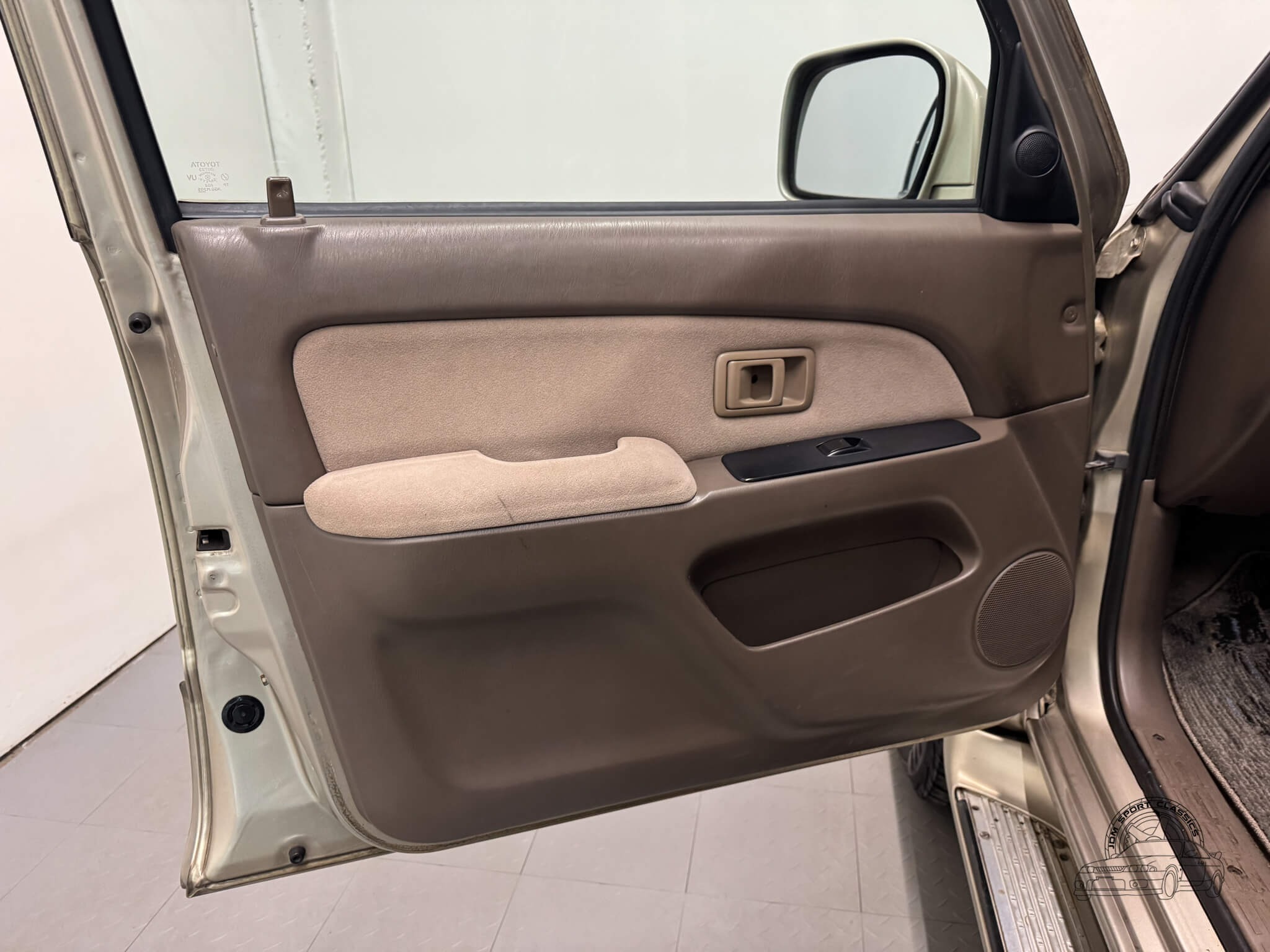 2000 Toyota Hilux Surf SSR-X