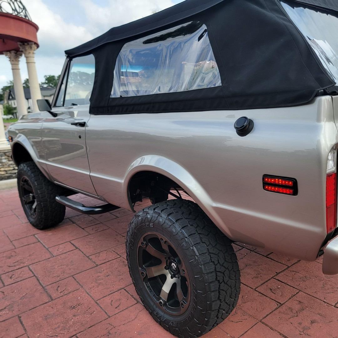 1972 Chevy K5 Blazer Restomod