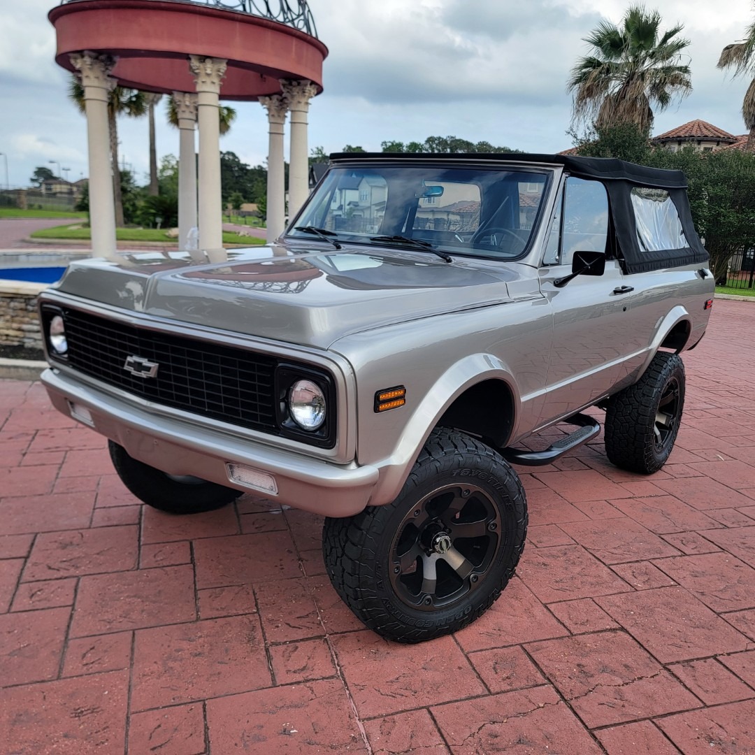 1972 Chevy K5 Blazer Restomod