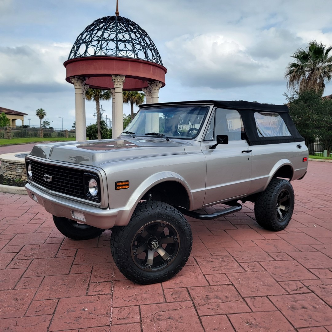1972 Chevy K5 Blazer Restomod
