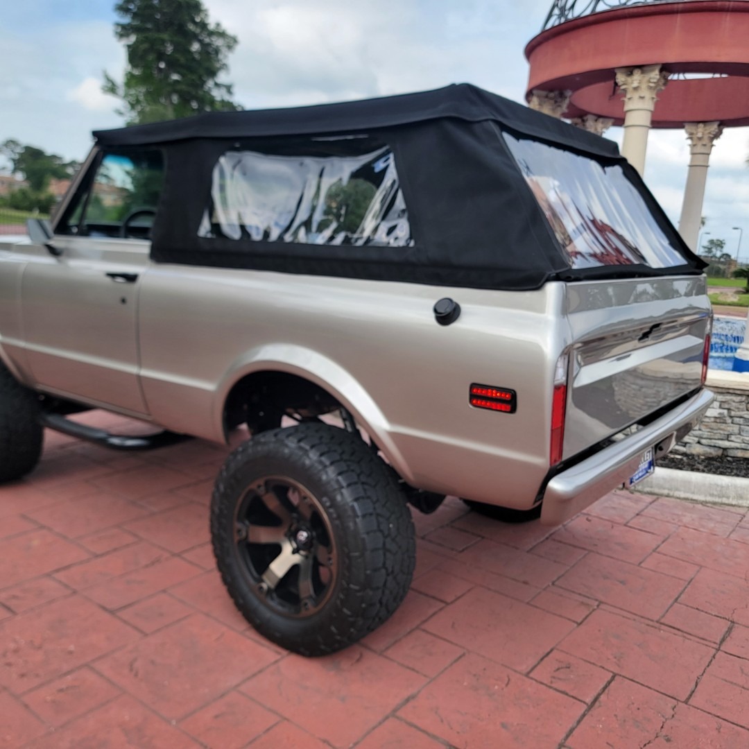 1972 Chevy K5 Blazer Restomod