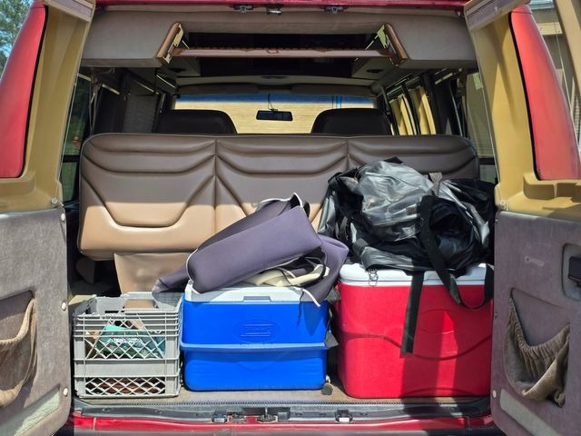 1997 Ford Econoline E-150 Conversion